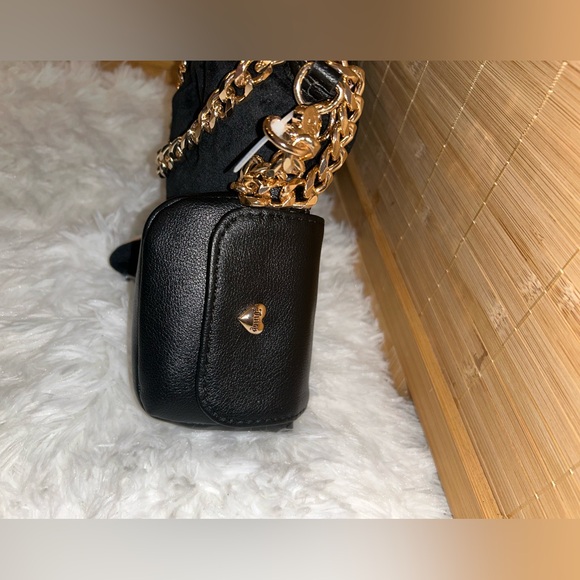 Juicy Couture Tied With A Bow Black Shoulder Bag evening bag gold chain NEW - Picture 3 of 9